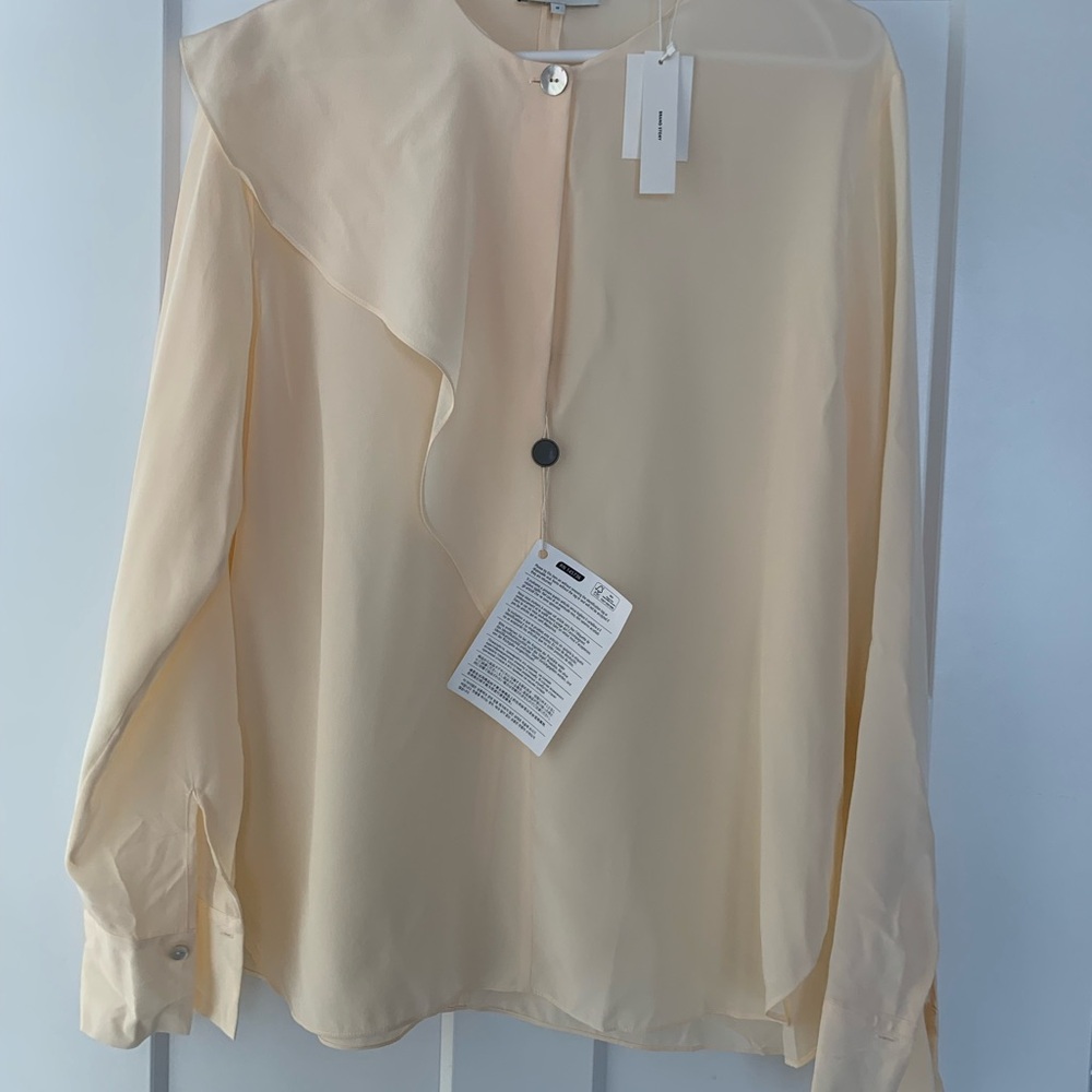 100% silk Vince Cream Blouse